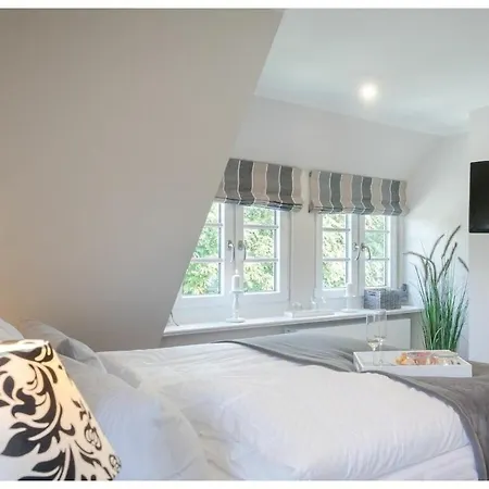 Hedigen Hues Comfortable Westerland